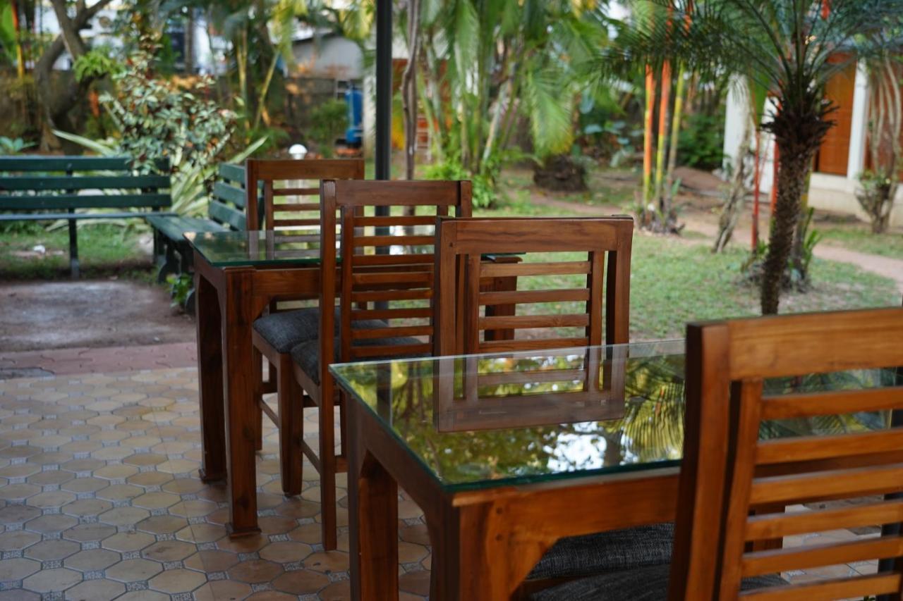Alfred Place Kochi Esterno foto