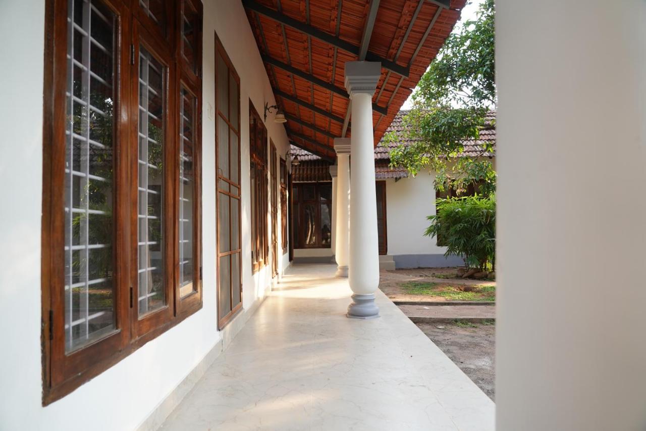 Alfred Place Kochi Esterno foto