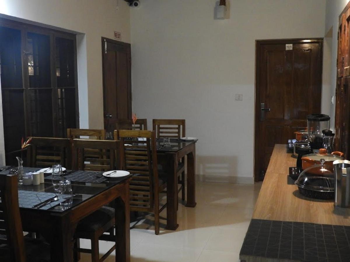 Alfred Place Kochi Esterno foto
