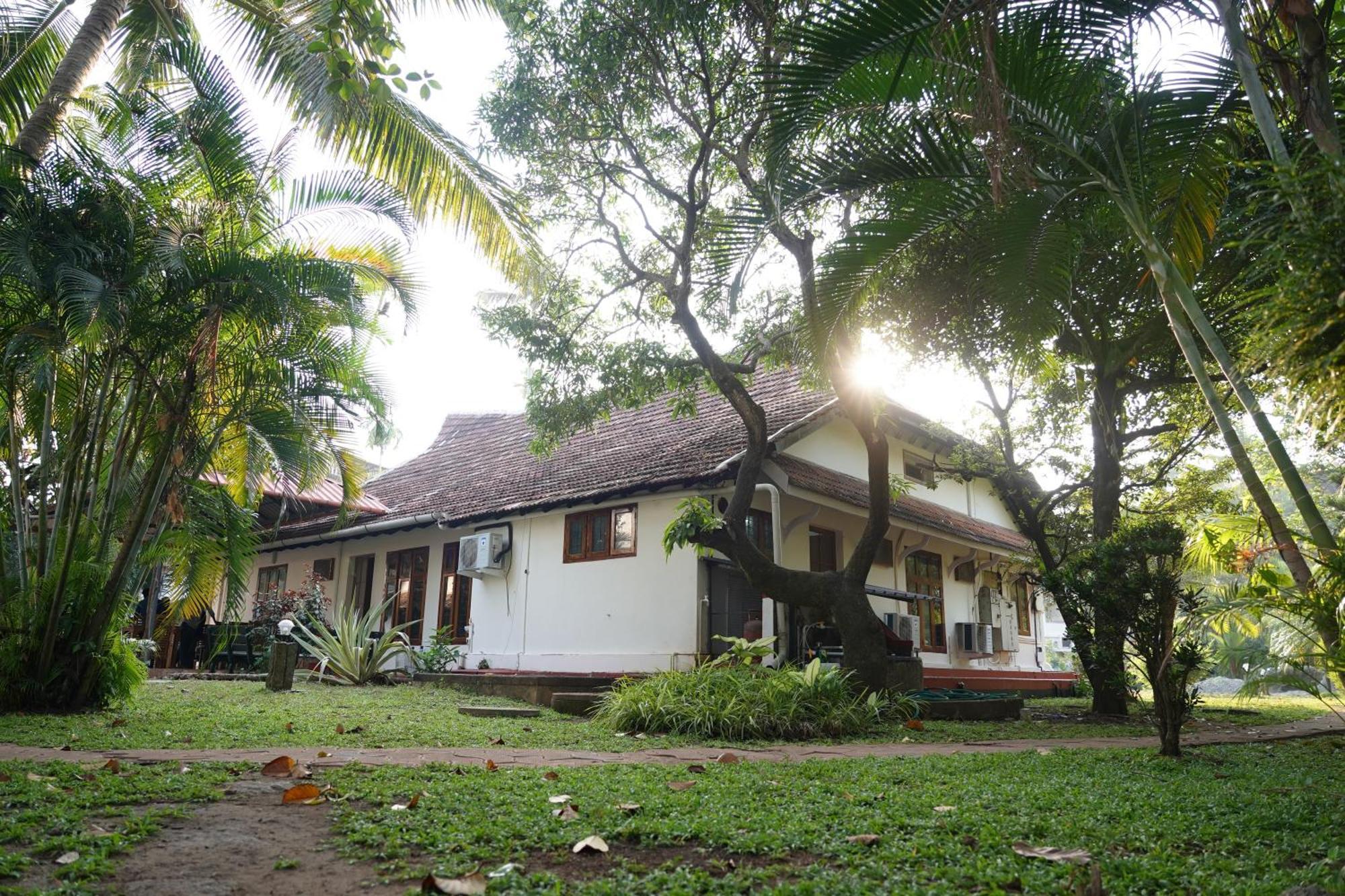 Alfred Place Kochi Esterno foto